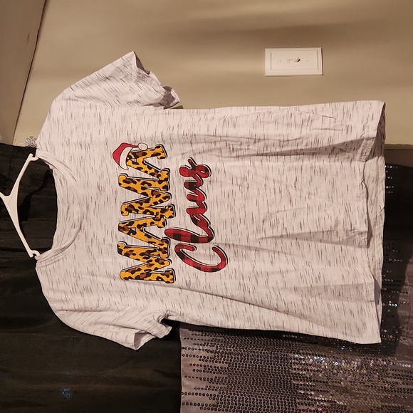 ⭐️MAMA CLAUS TEE - Picture 1 of 1